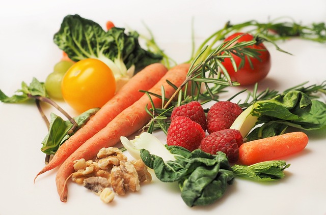 Das Bild zeigt die gesunden Kochutaten von Z-Catering. Das Bild zeigt die gesunden Kochutaten von Z-Catering.
#gesund #zcatering #essen #kinder #jugendliche #sport #bewegung #gemüse #obst #übergewicht #bunt #familie #Eltern #Vorbild #ungesund #fastfood #Ernährung #Schulessen #Catering